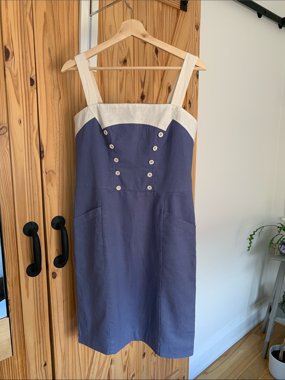 Sleeveless Navy and Cream Button-Front Midi Dress